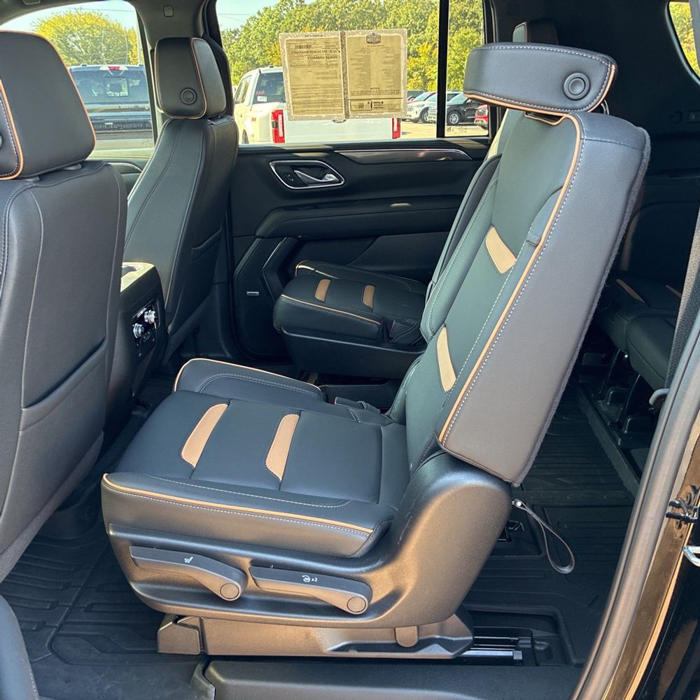 2024 GMC Yukon XL AT4