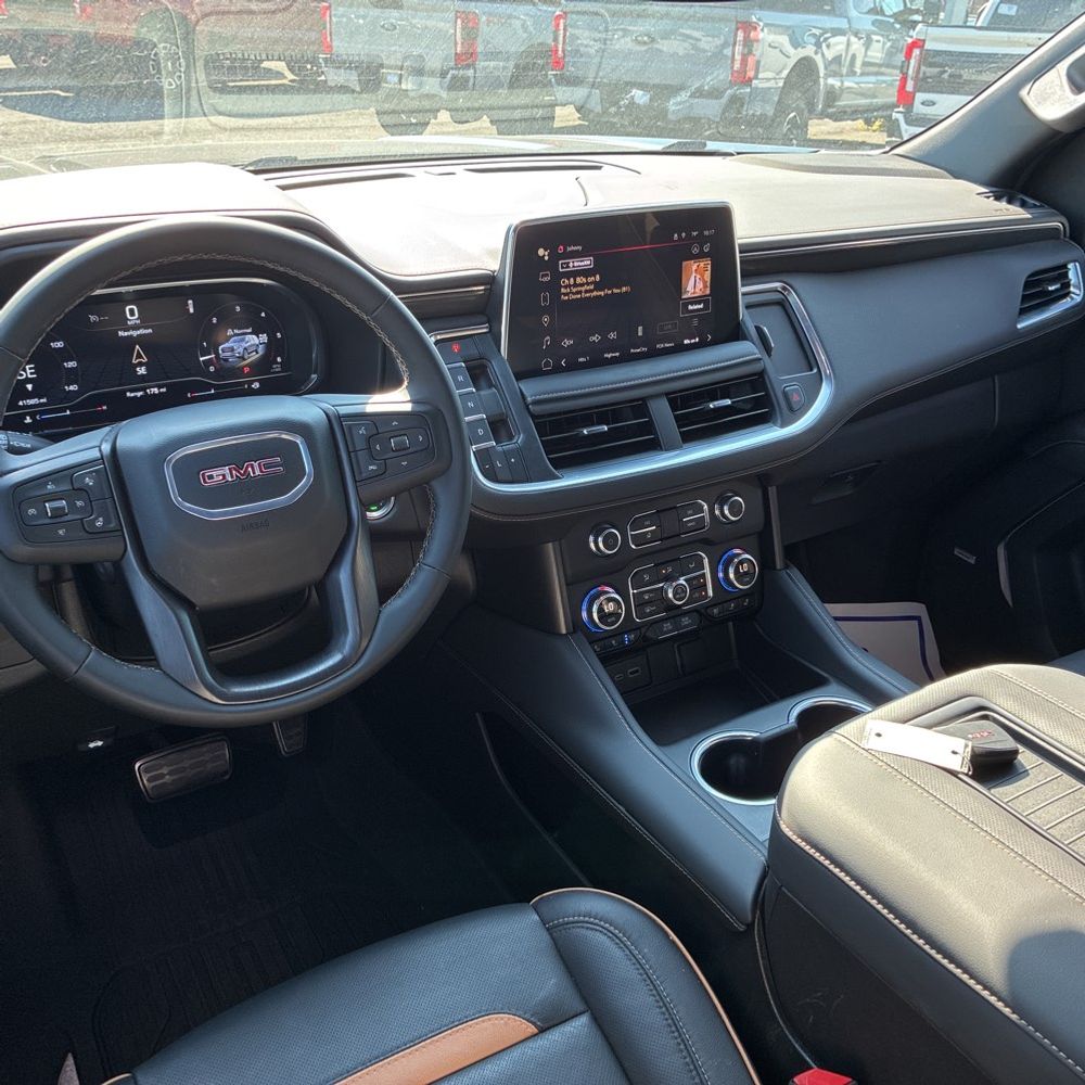 2024 GMC Yukon XL AT4