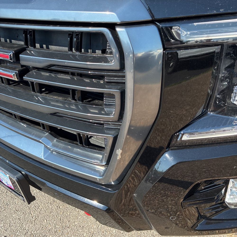2024 GMC Yukon XL AT4