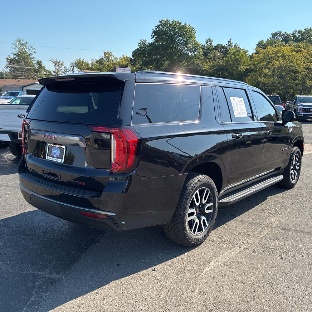 2024 GMC Yukon XL AT4