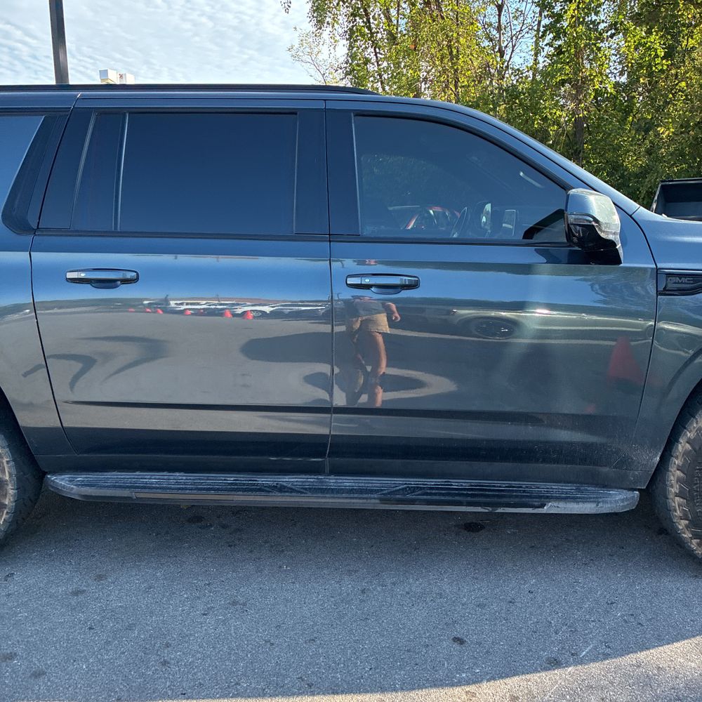 2021 GMC Yukon XL AT4