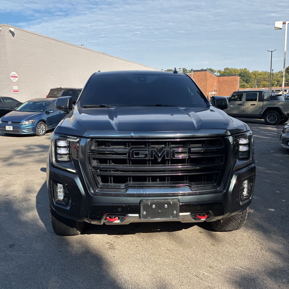 2021 GMC Yukon XL AT4