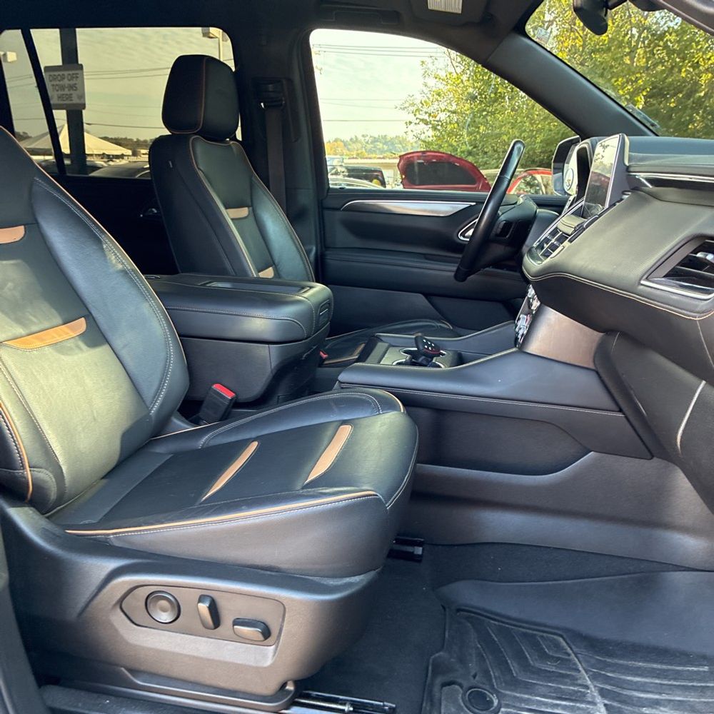 2021 GMC Yukon XL AT4