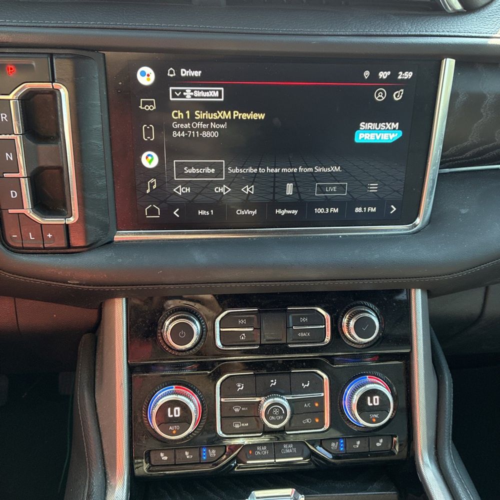 2022 GMC Yukon XL Denali
