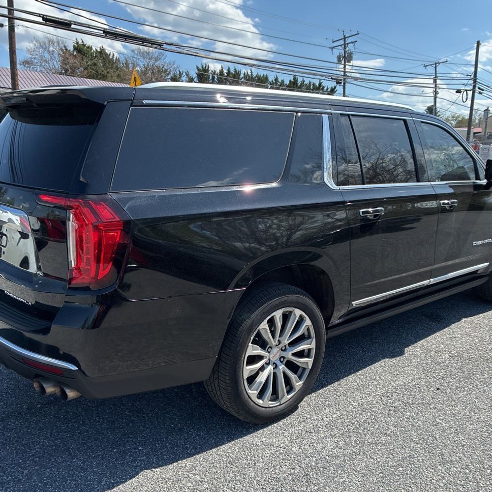 2022 GMC Yukon XL Denali