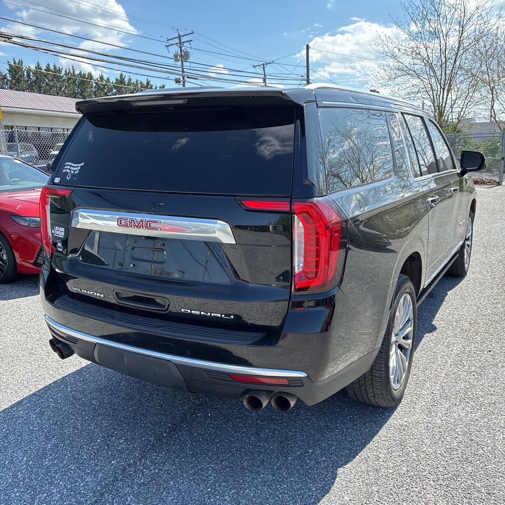 2022 GMC Yukon XL Denali