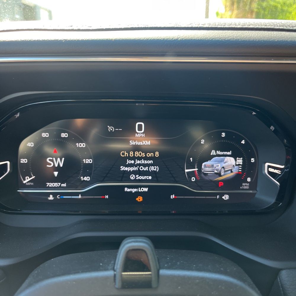 2023 GMC Yukon XL Denali