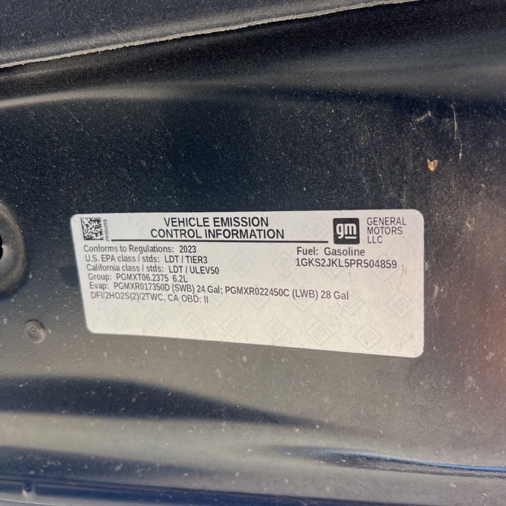 2023 GMC Yukon XL Denali