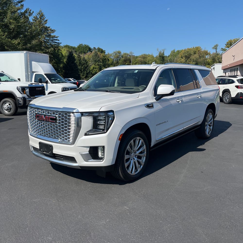 2022 GMC Yukon XL Denali