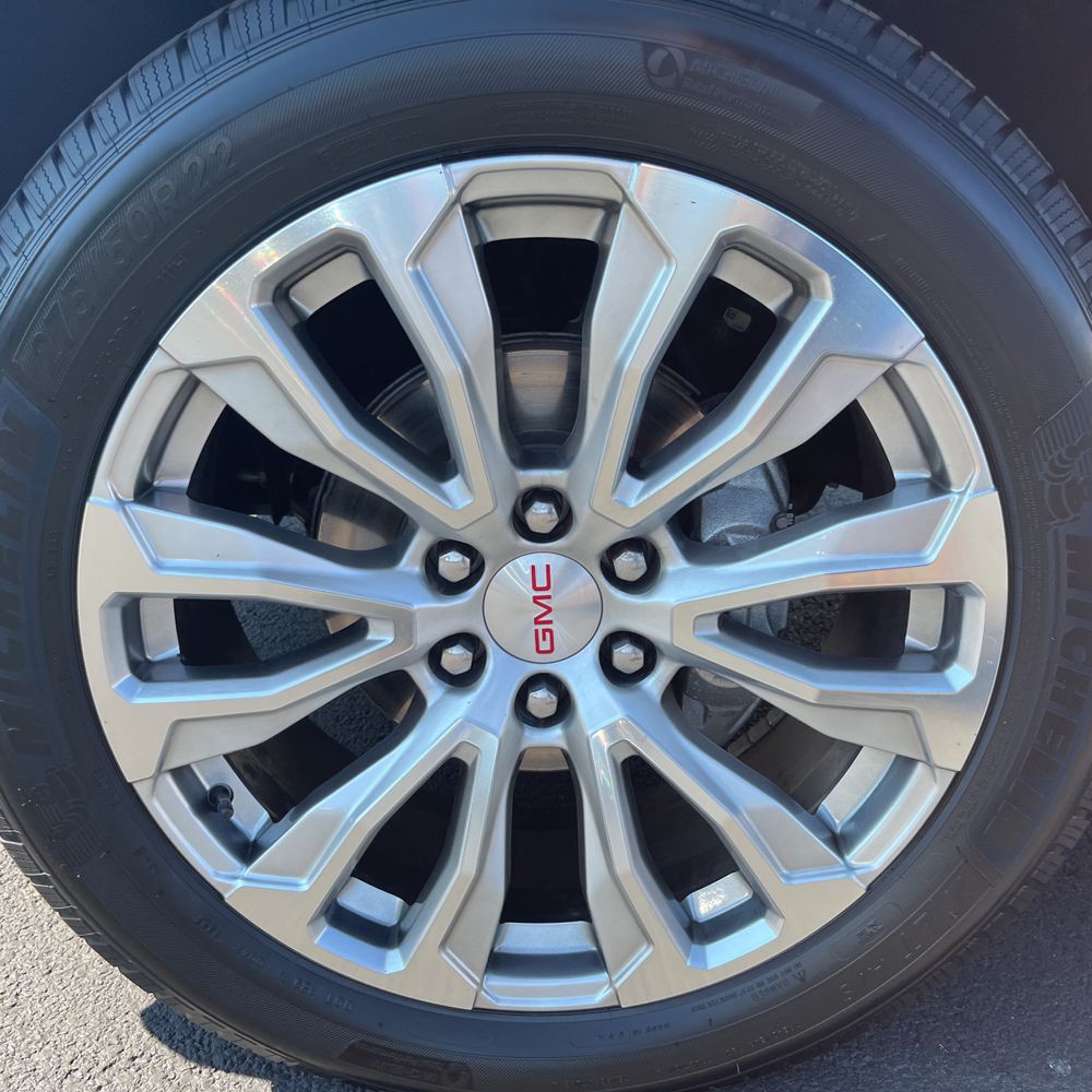 2022 GMC Yukon XL Denali