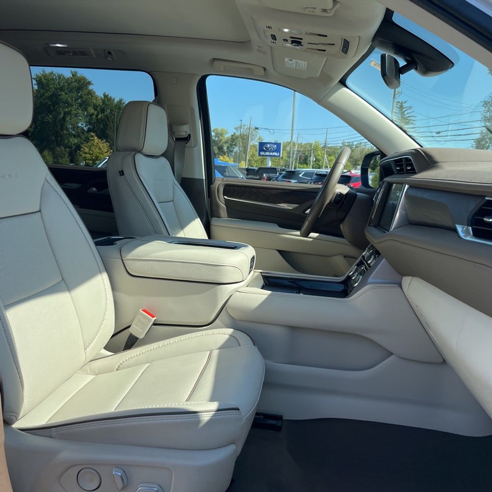 2022 GMC Yukon XL Denali