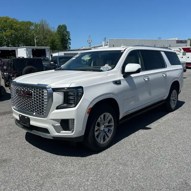 2022 GMC Yukon XL Denali