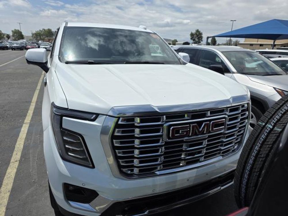 2025 GMC Yukon XL Denali