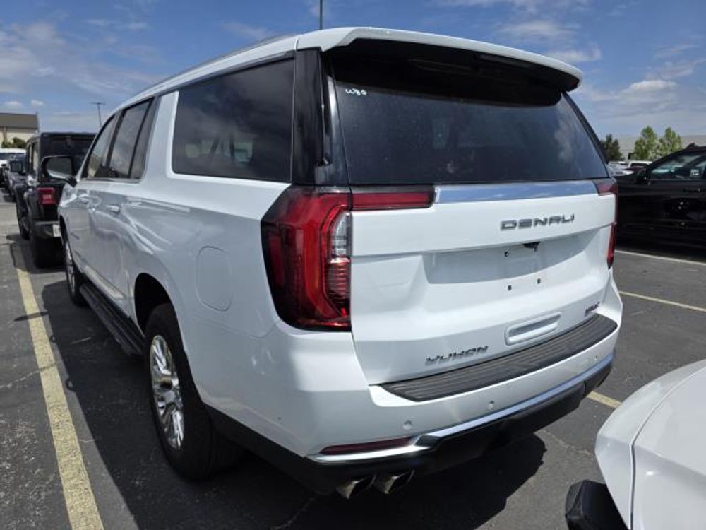 2025 GMC Yukon XL Denali