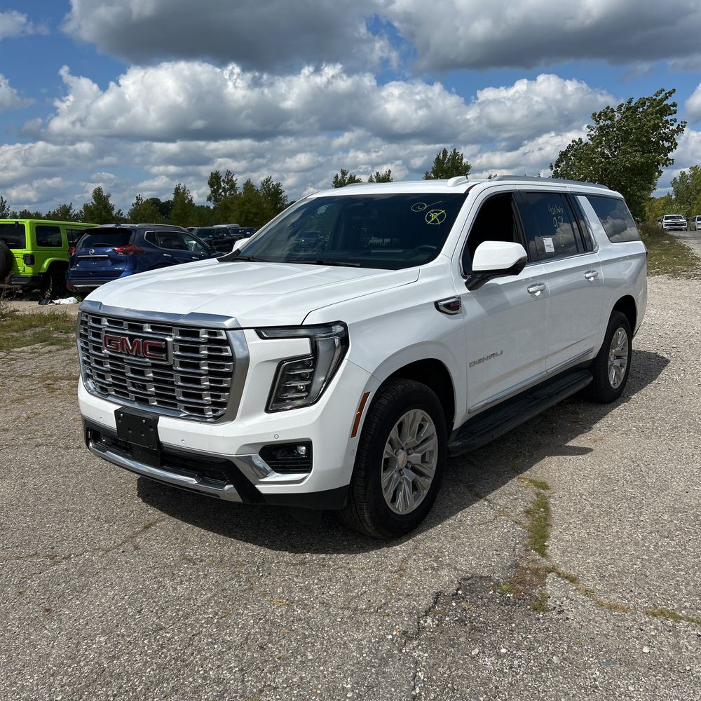 2025 GMC Yukon XL Denali
