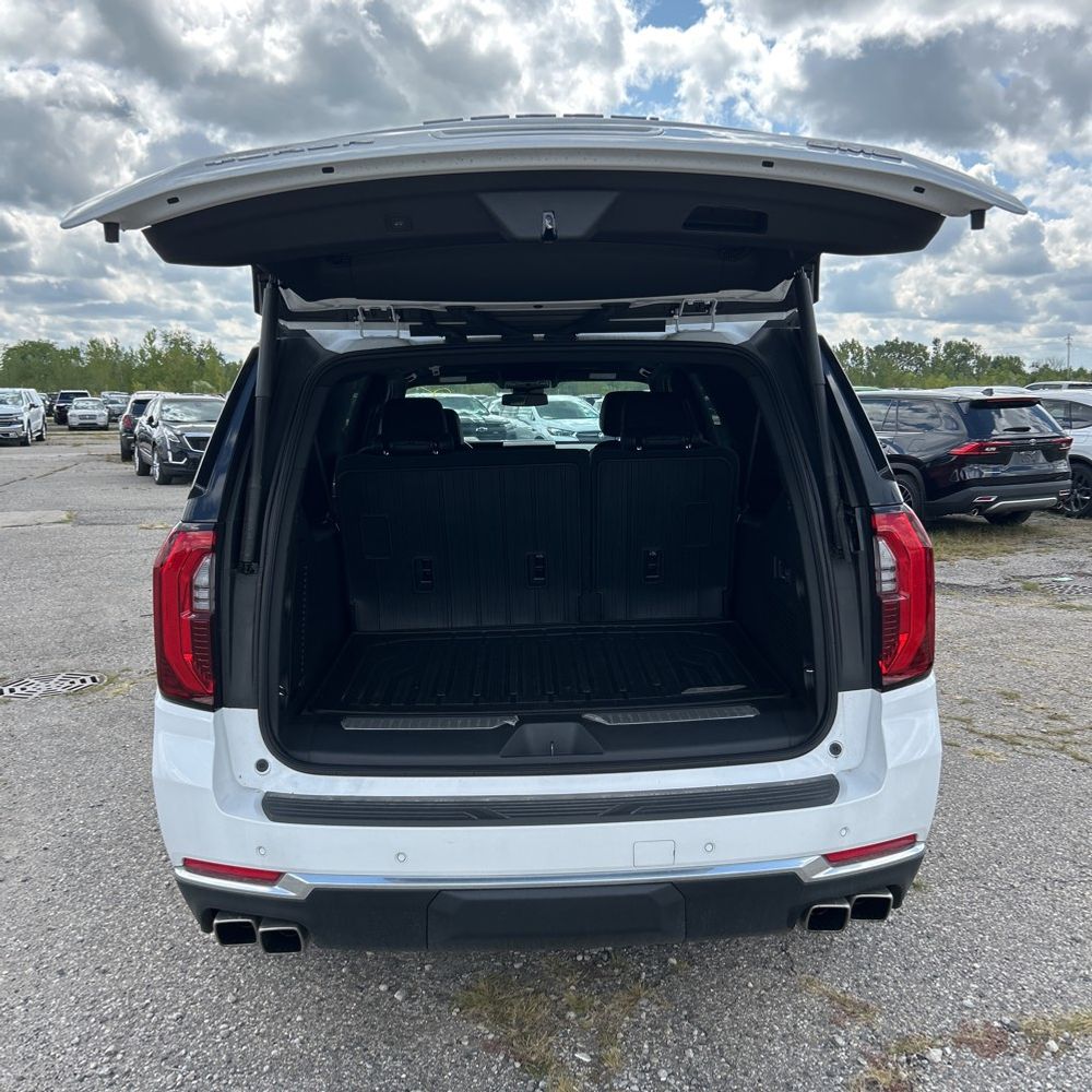 2025 GMC Yukon XL Denali
