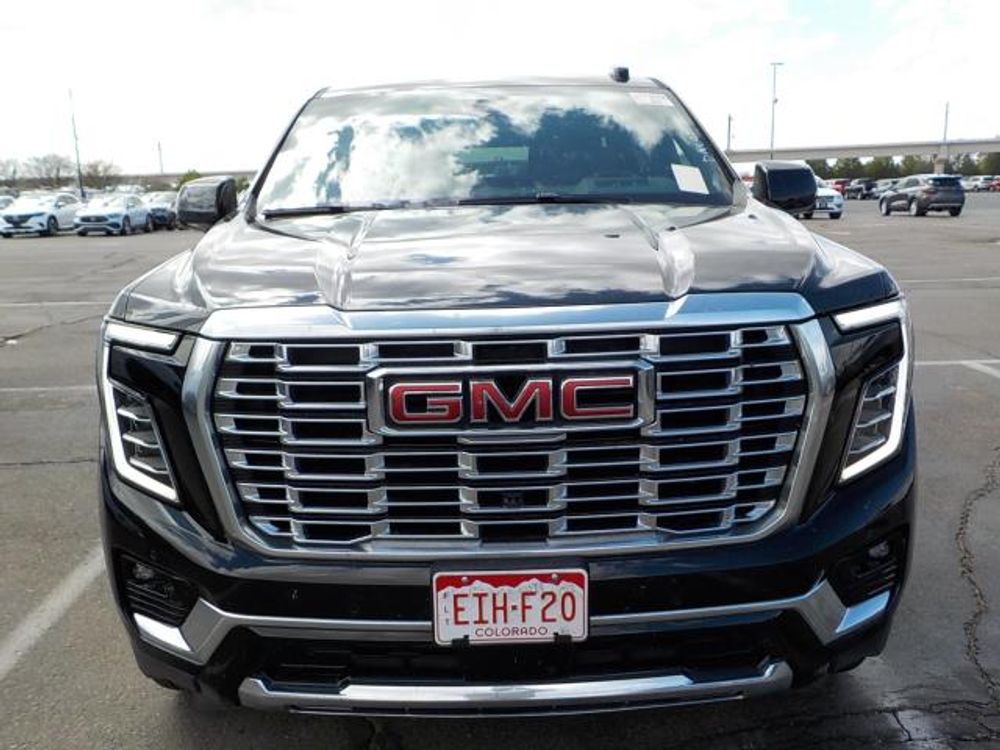 2025 GMC Yukon XL Denali
