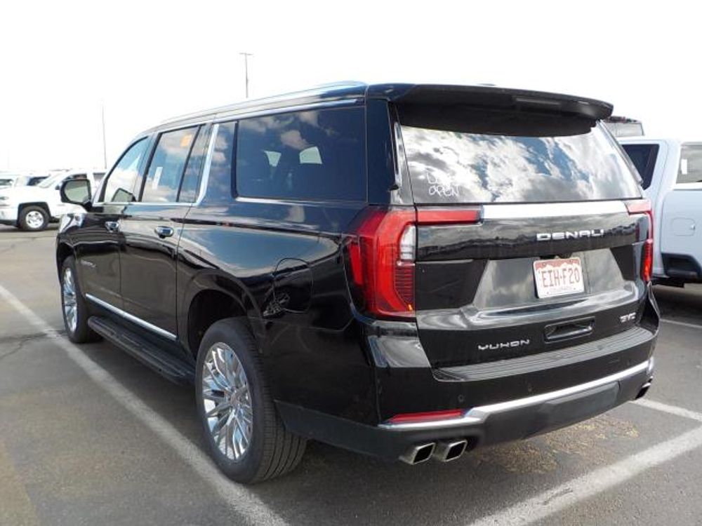 2025 GMC Yukon XL Denali