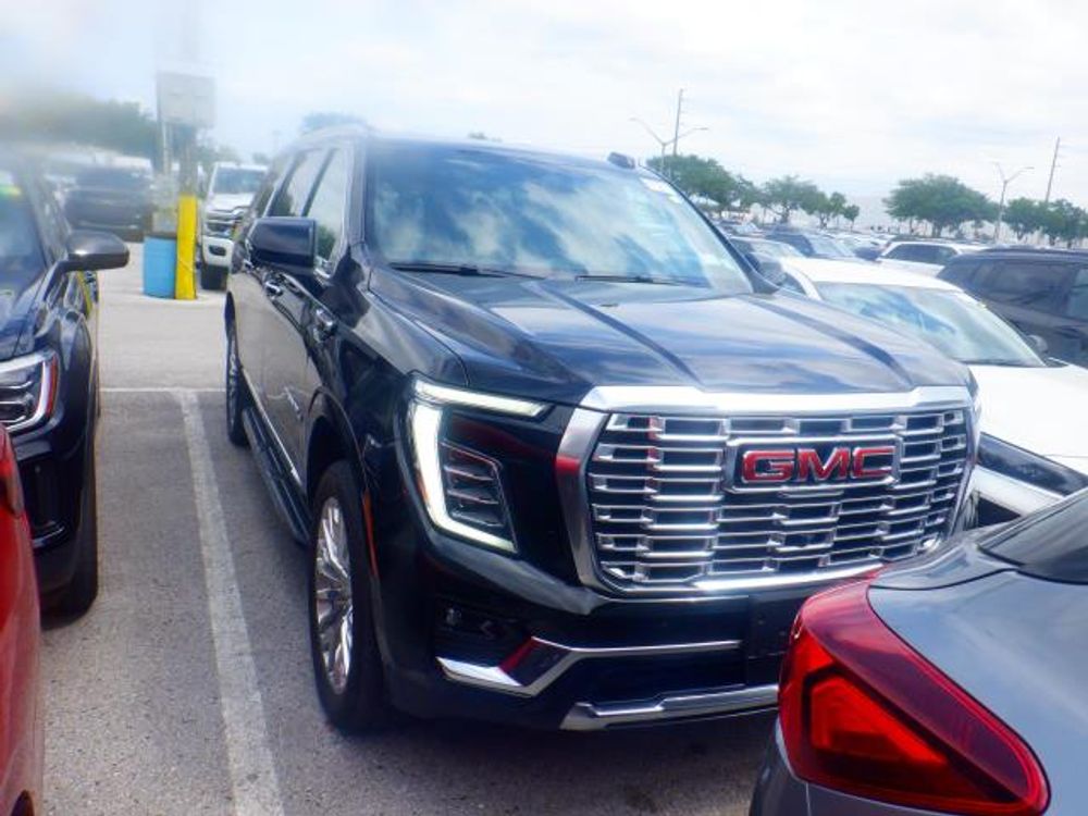 2025 GMC Yukon XL Denali
