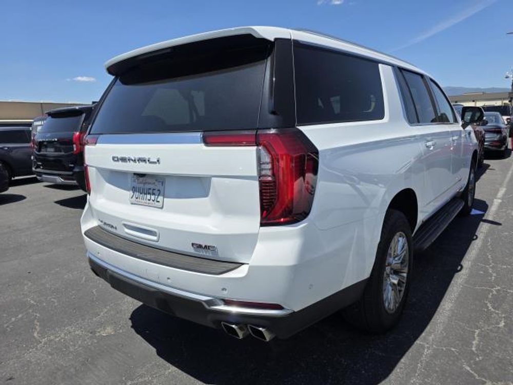 2025 GMC Yukon XL Denali