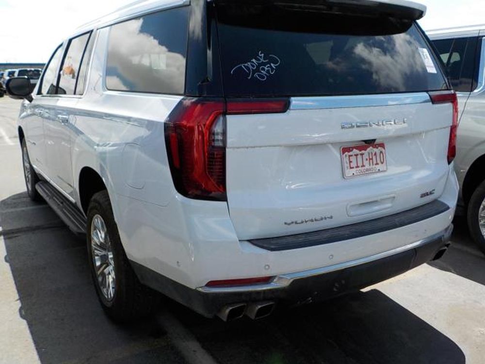 2025 GMC Yukon XL Denali