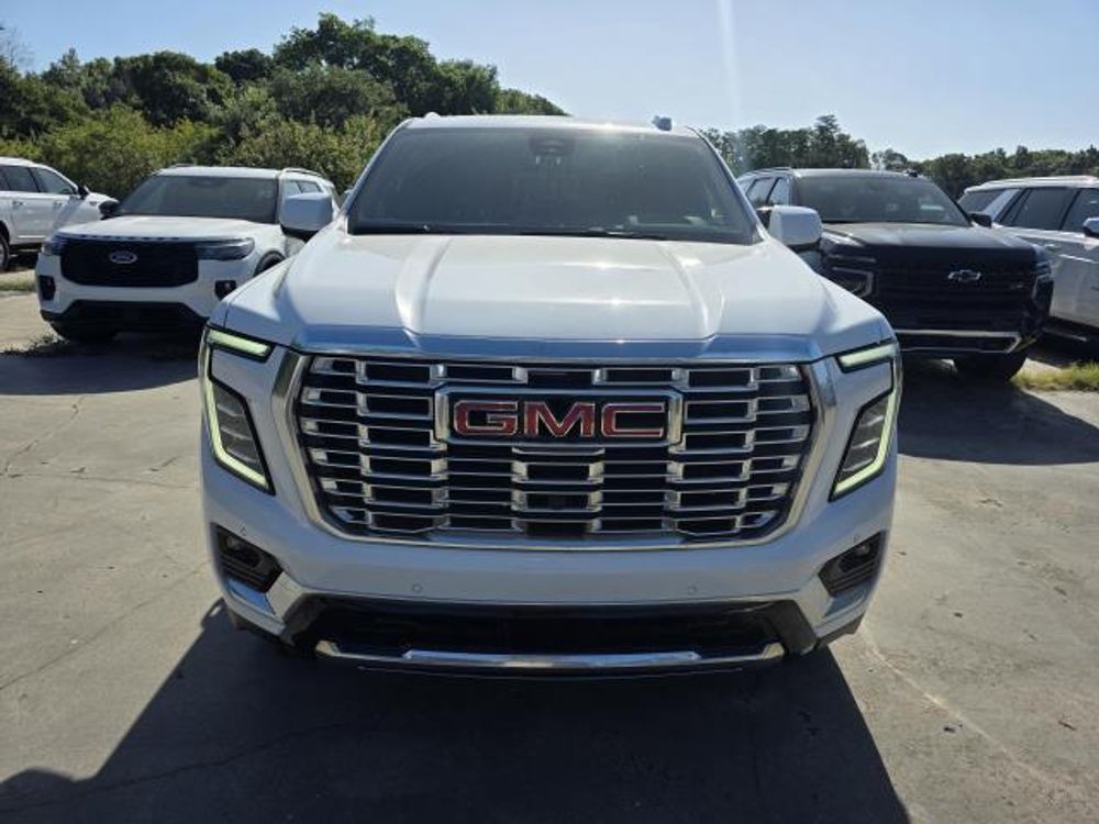 2025 GMC Yukon XL Denali
