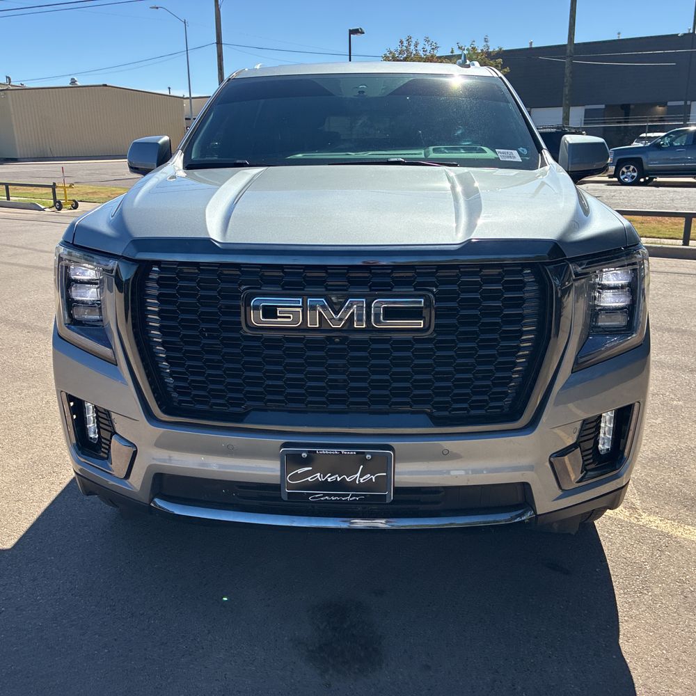 2023 GMC Yukon XL Denali Ultimate