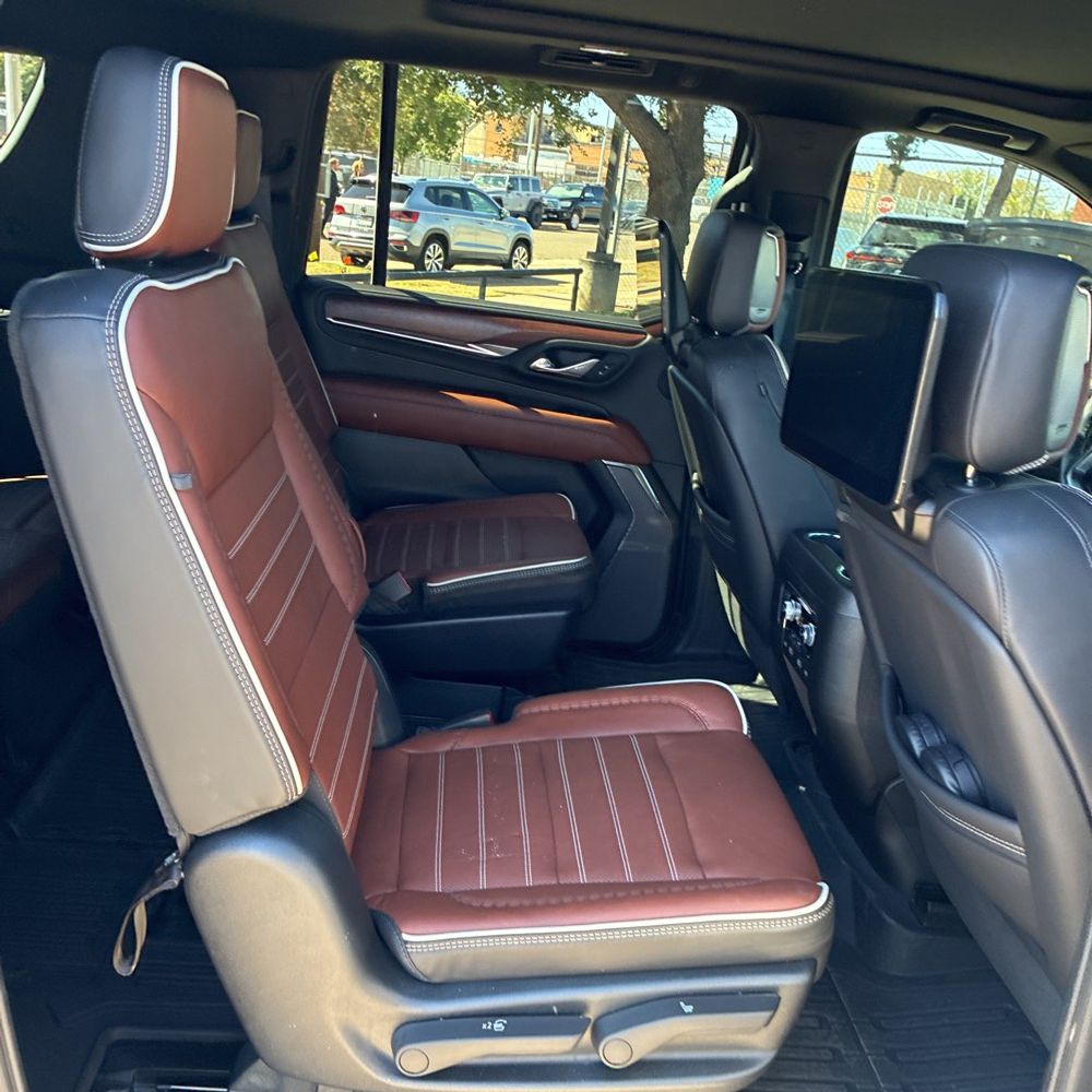 2023 GMC Yukon XL Denali Ultimate
