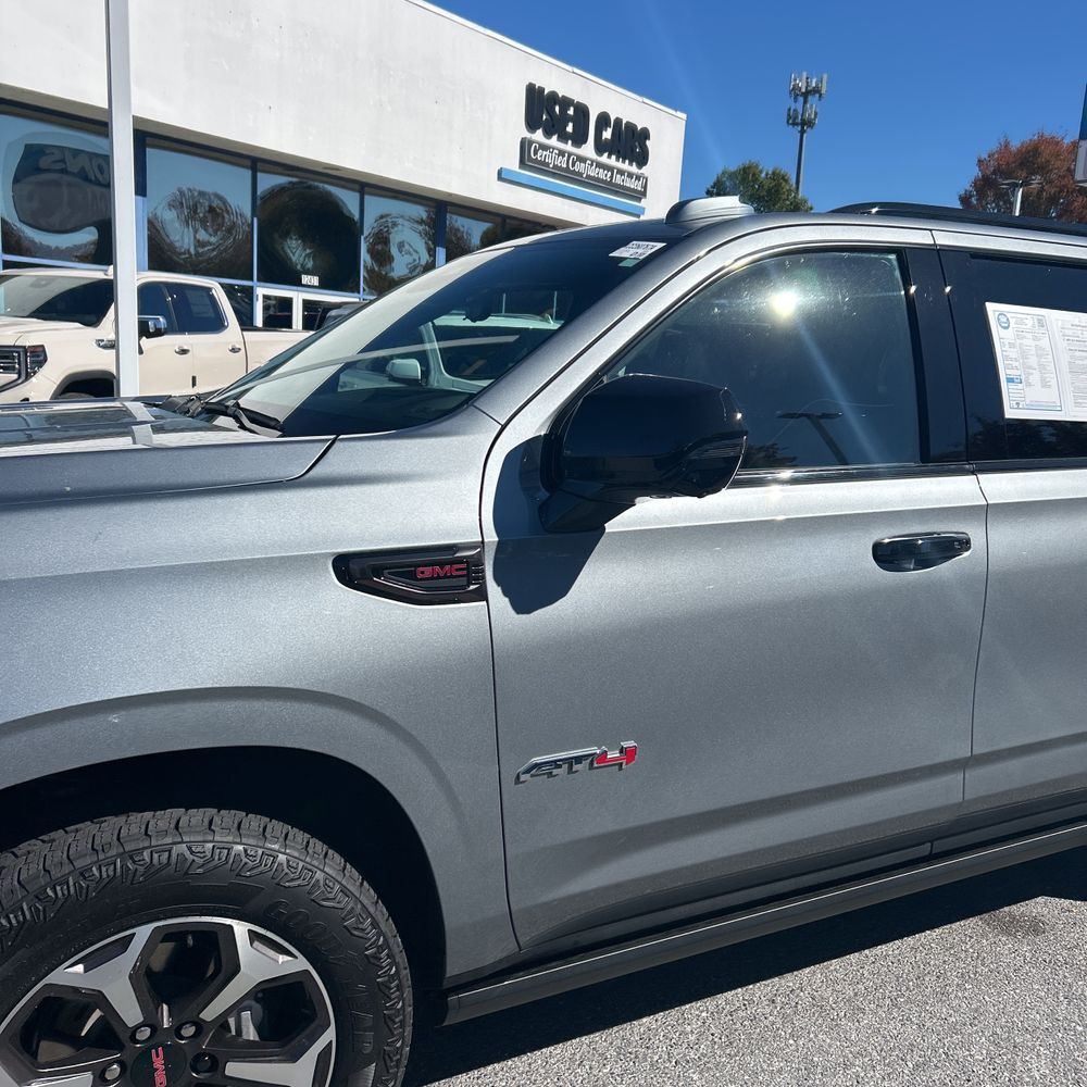 2025 GMC Yukon XL AT4 Ultimate