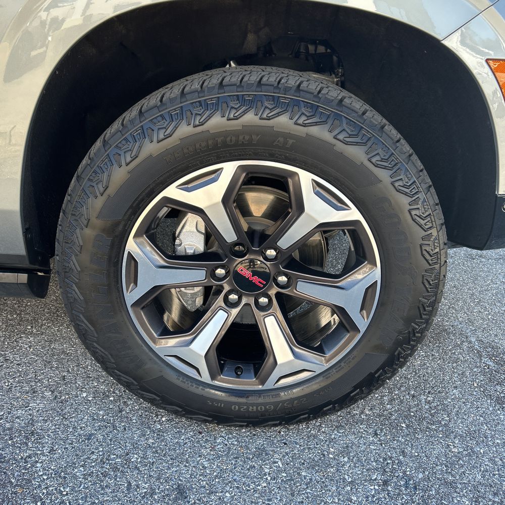 2025 GMC Yukon XL AT4 Ultimate