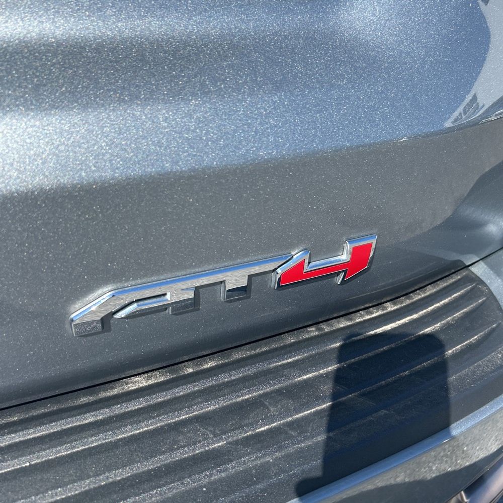 2025 GMC Yukon XL AT4 Ultimate