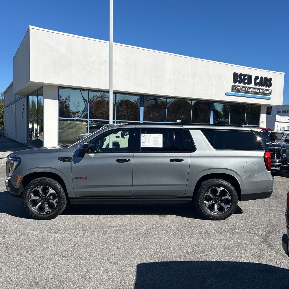 2025 GMC Yukon XL AT4 Ultimate