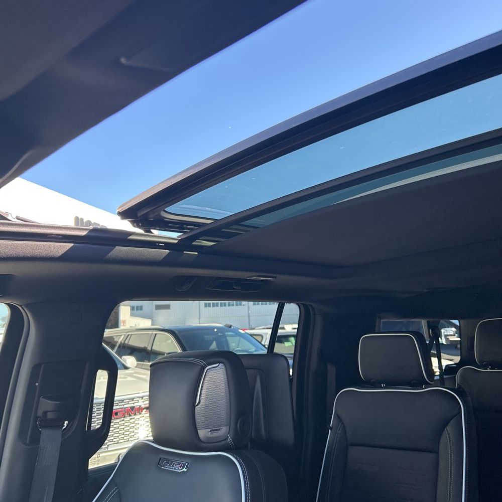 2025 GMC Yukon XL AT4 Ultimate