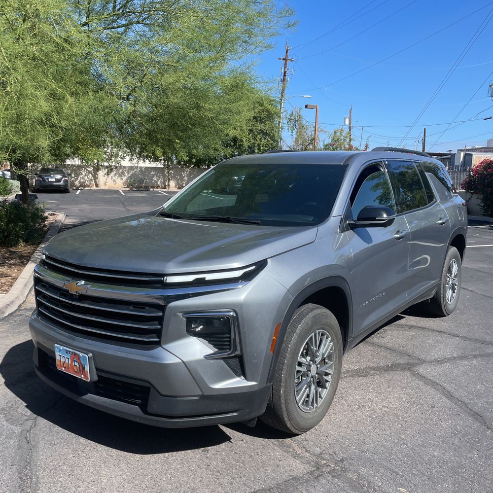 2024 Chevrolet Traverse LT