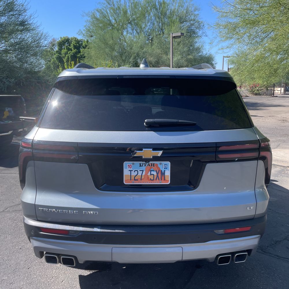 2024 Chevrolet Traverse LT