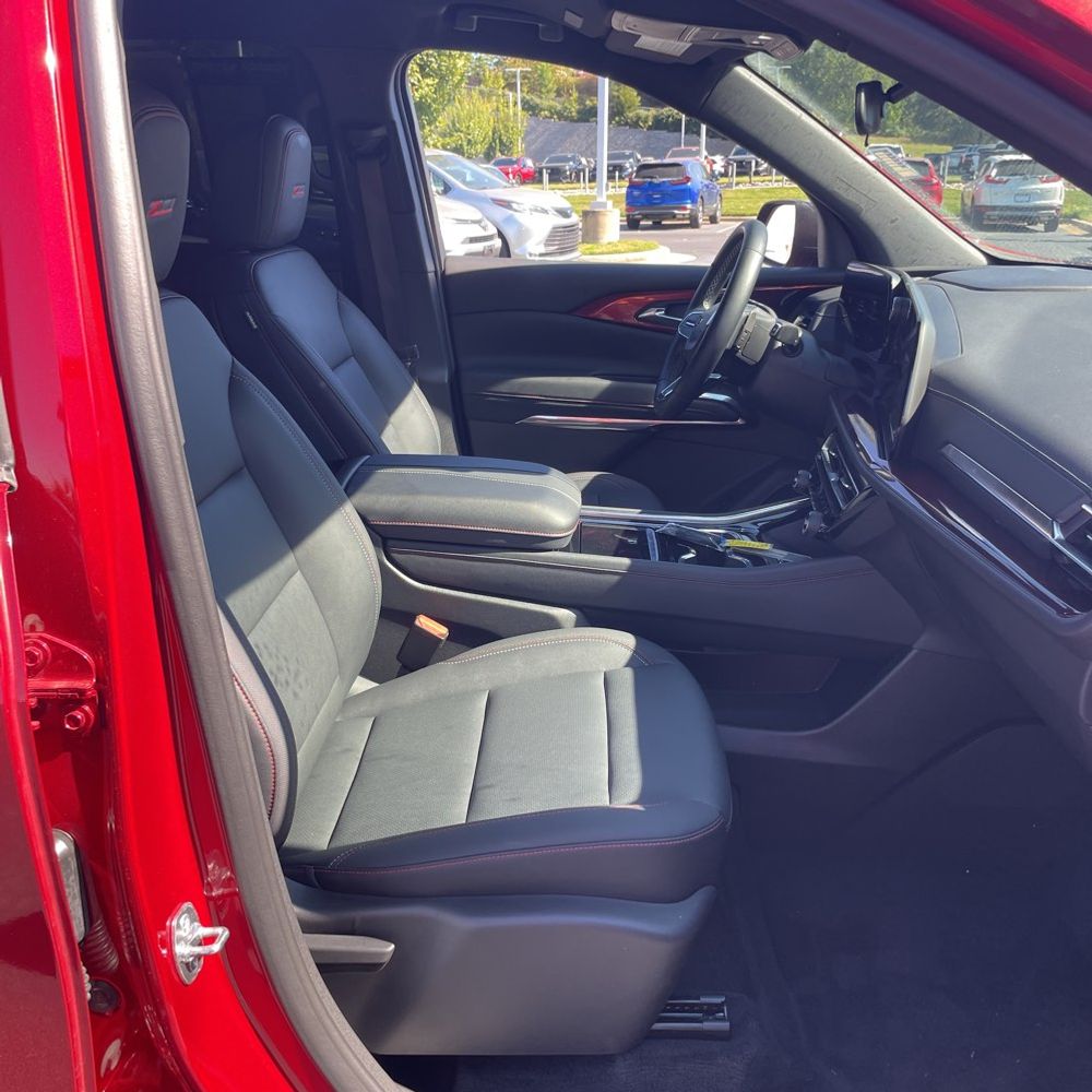2024 Chevrolet Traverse Z71