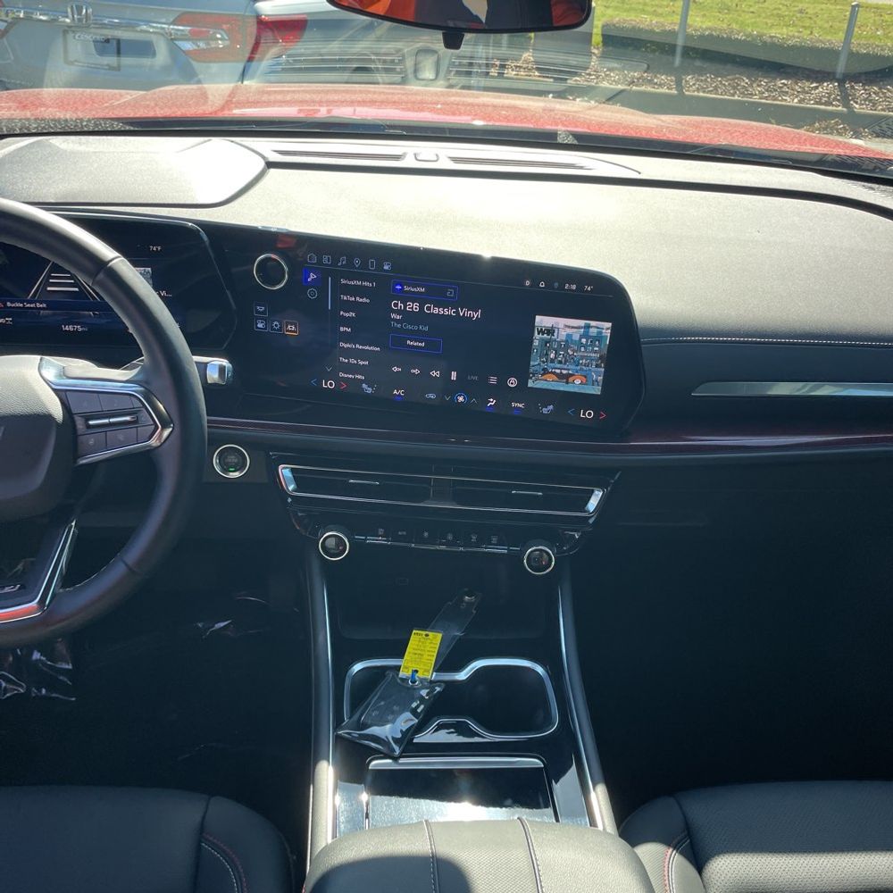 2024 Chevrolet Traverse Z71