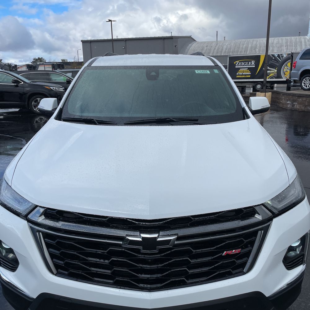 2023 Chevrolet Traverse RS