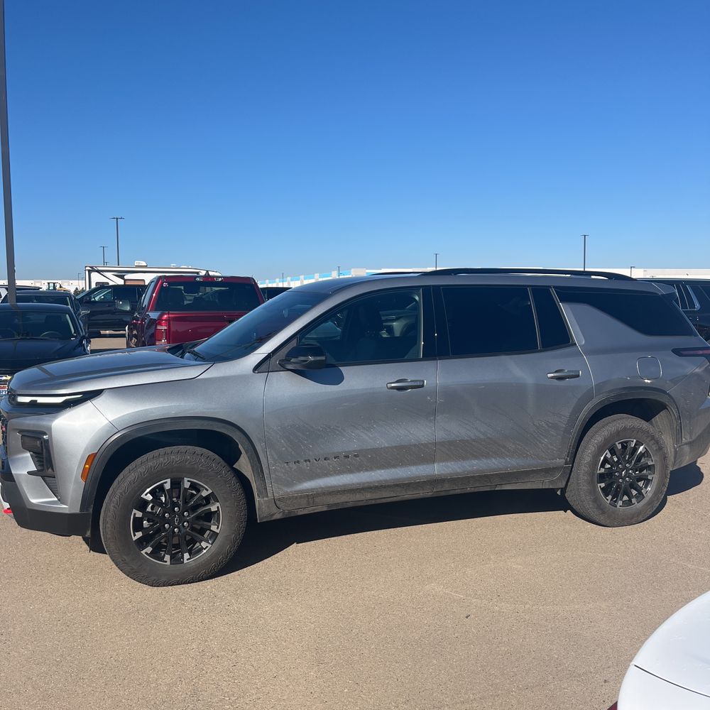 2025 Chevrolet Traverse Z71