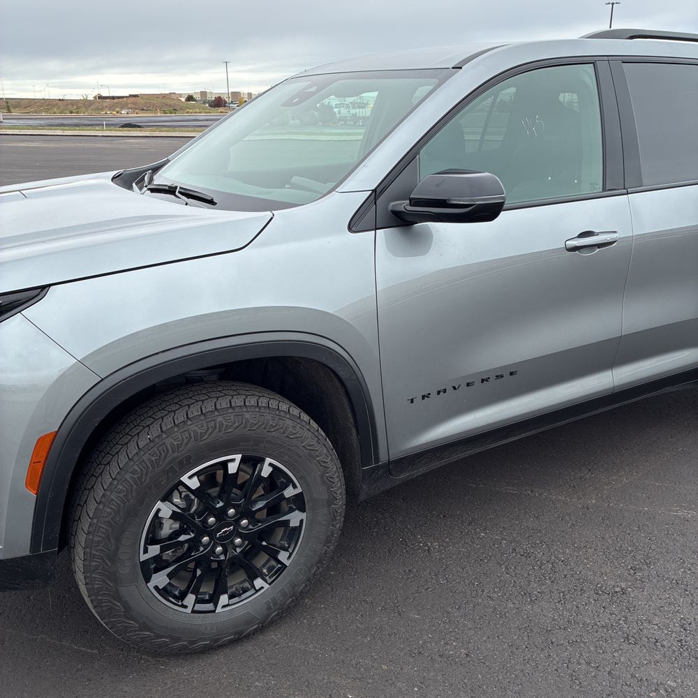 2025 Chevrolet Traverse Z71