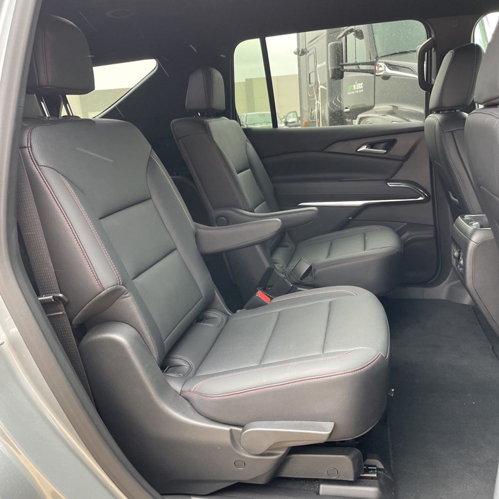 2025 Chevrolet Traverse Z71