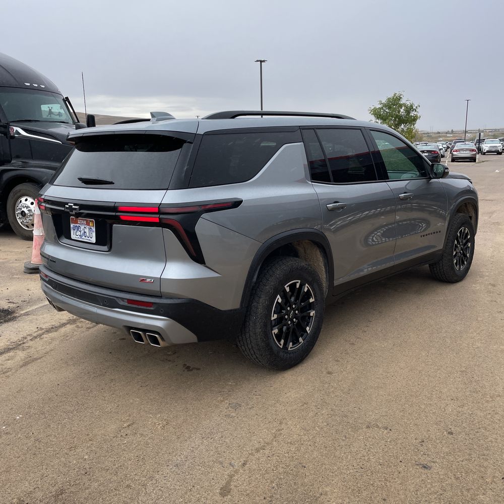 2025 Chevrolet Traverse Z71