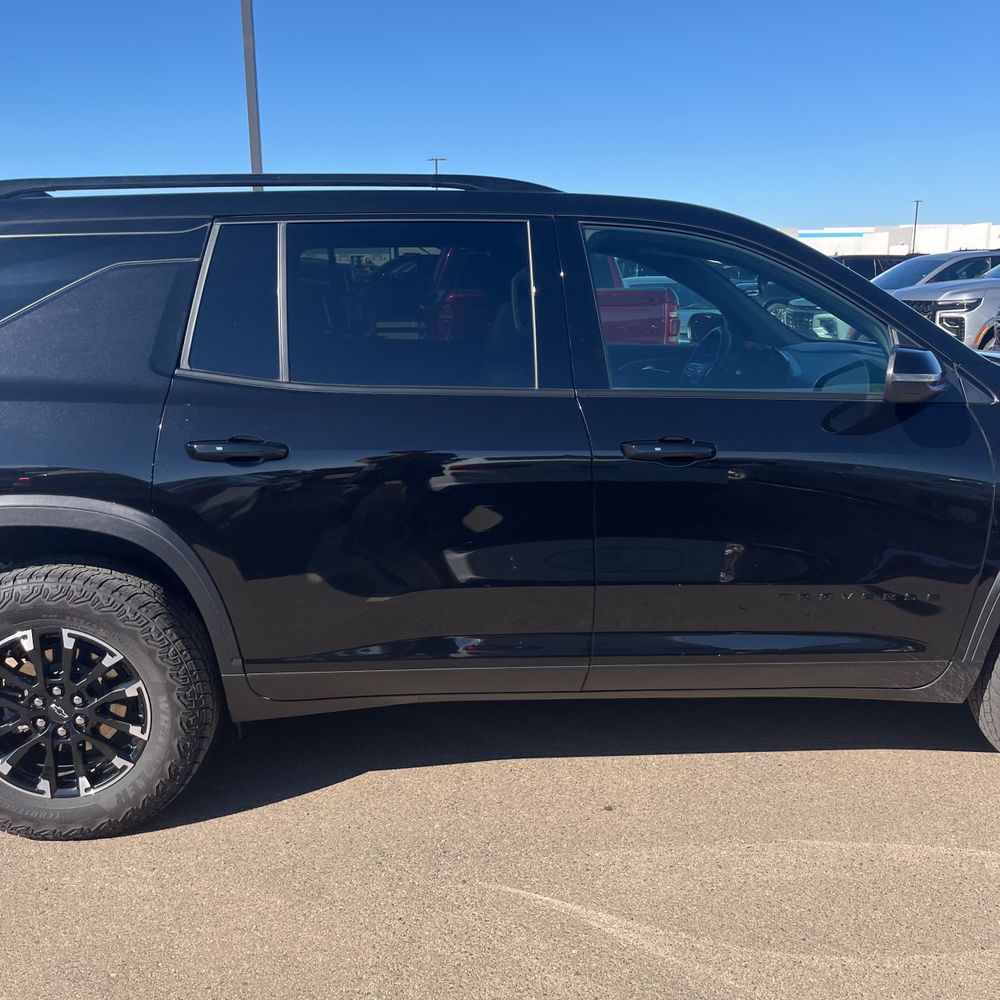 2025 Chevrolet Traverse Z71