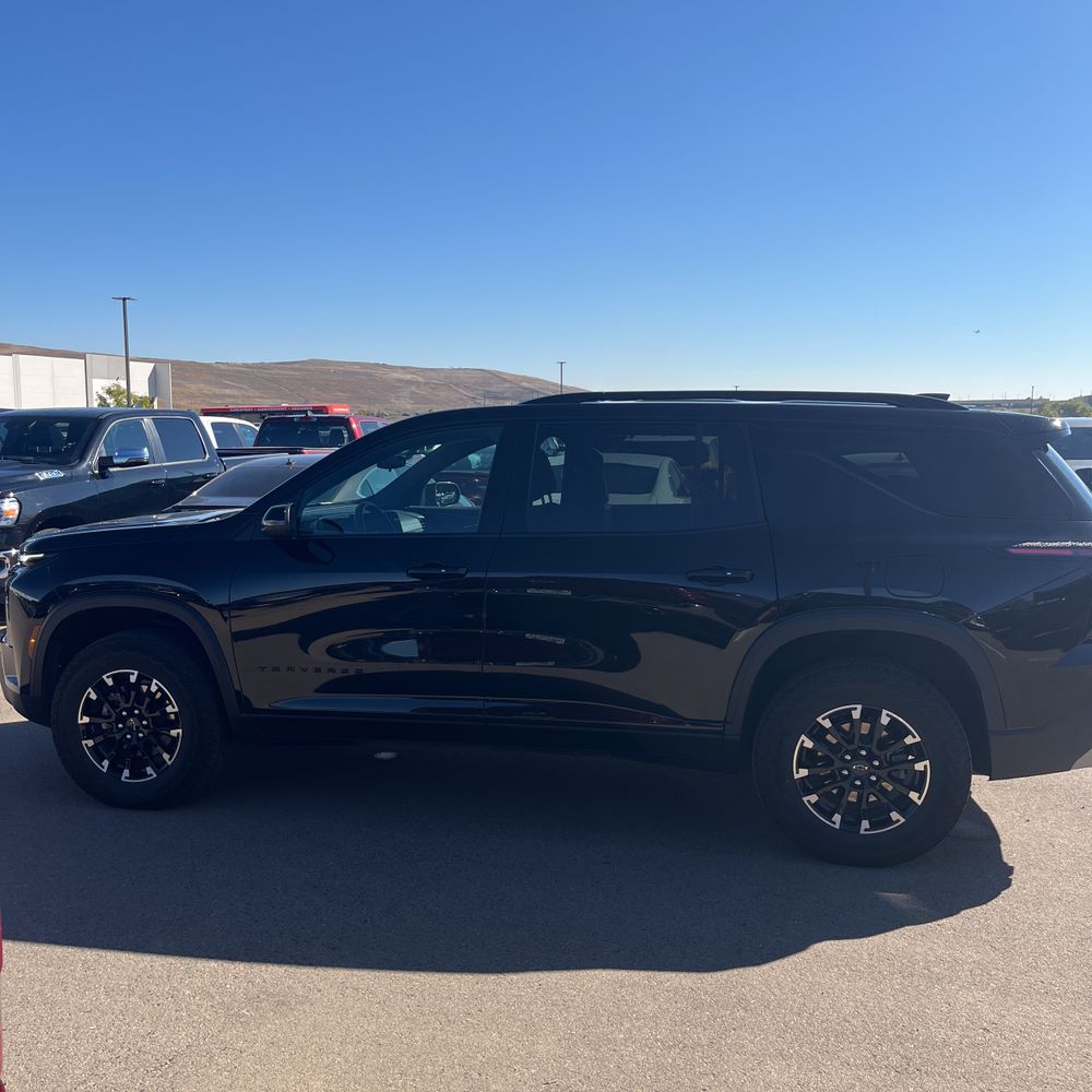 2025 Chevrolet Traverse Z71