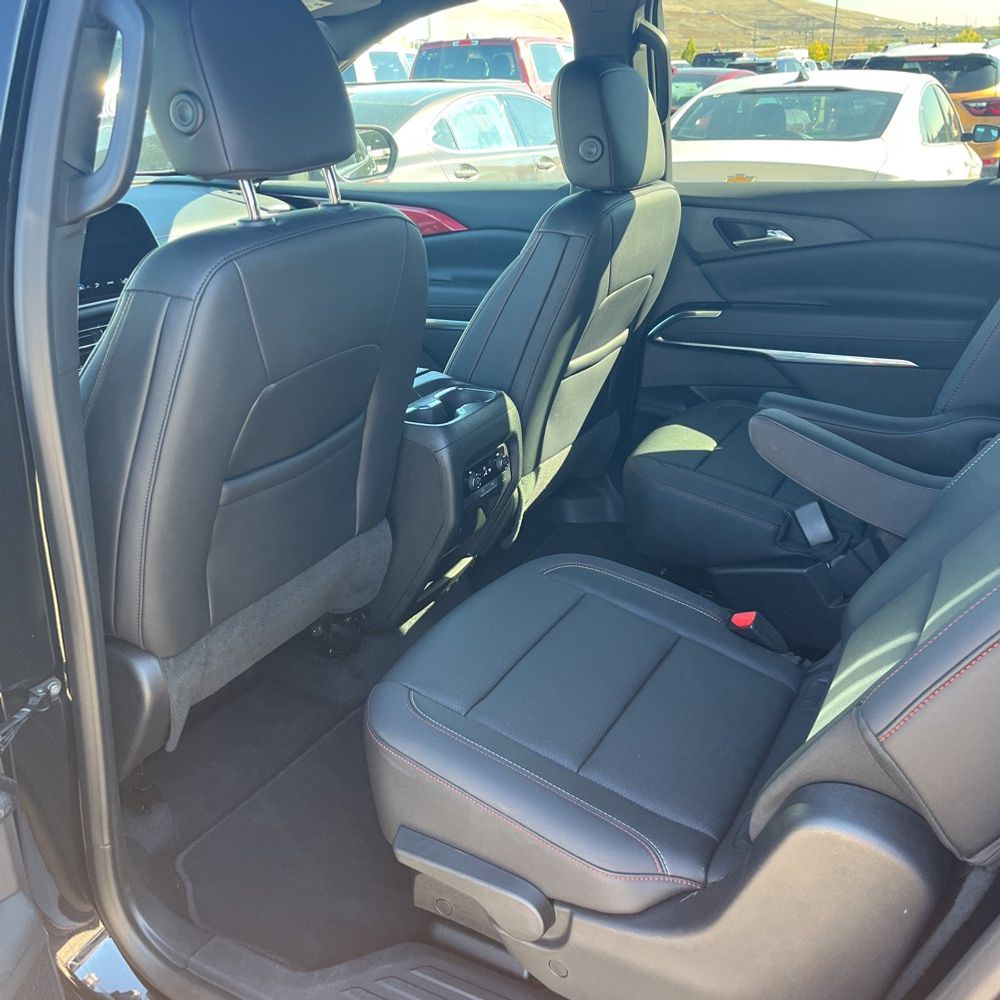 2025 Chevrolet Traverse Z71