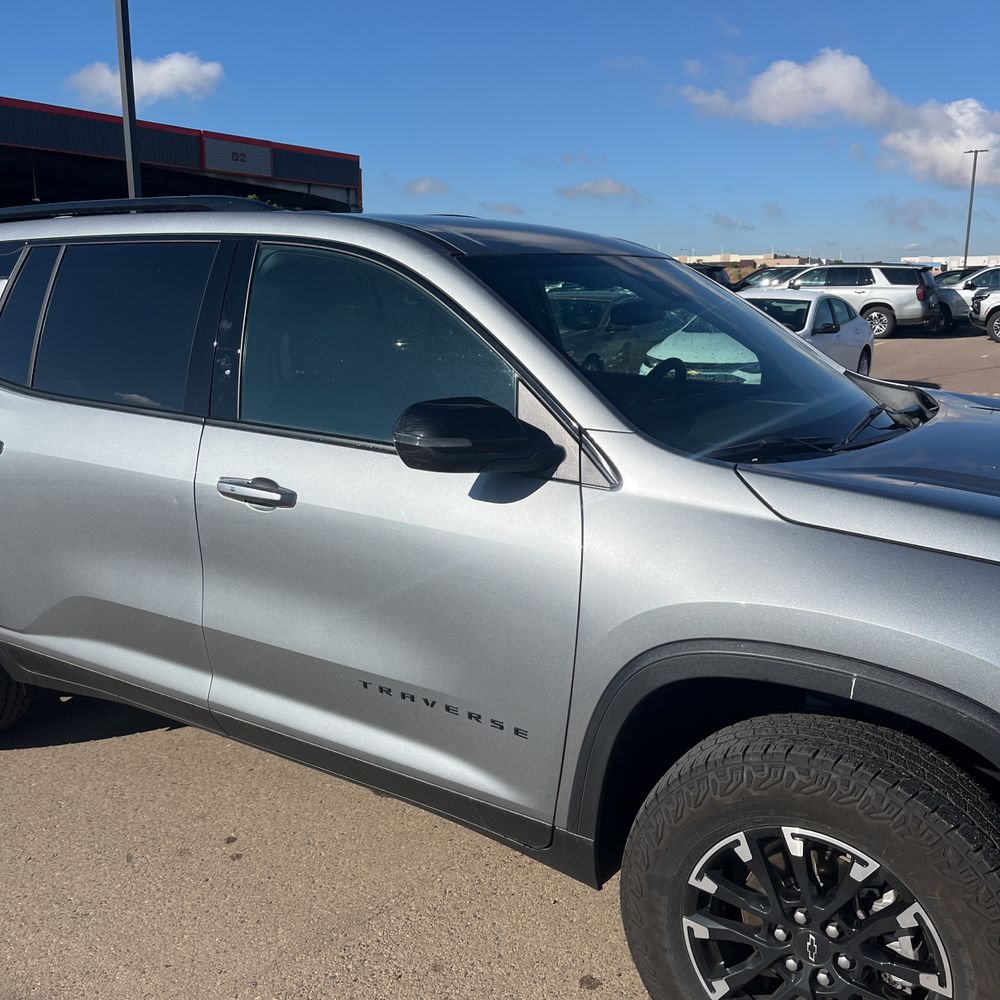 2025 Chevrolet Traverse Z71
