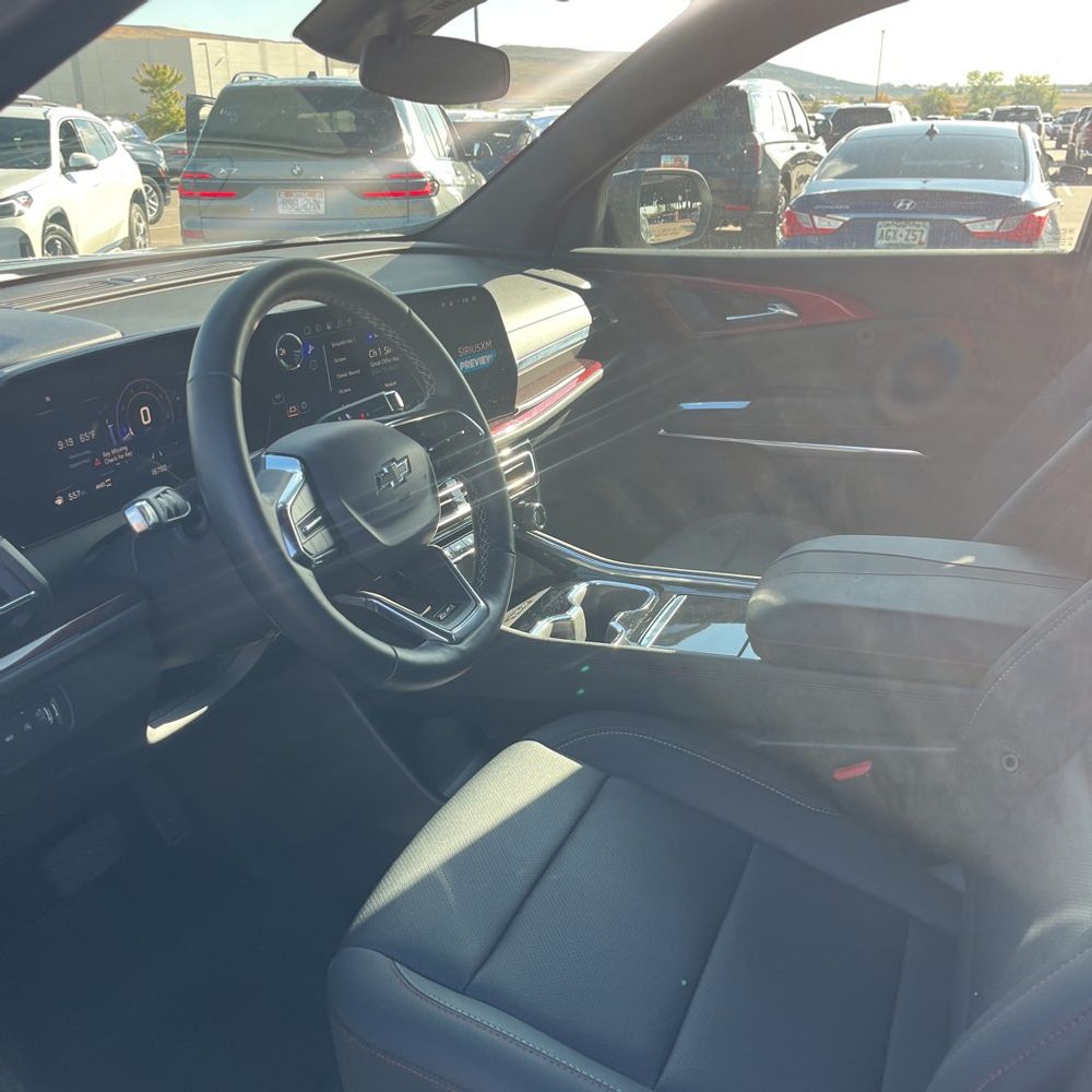 2025 Chevrolet Traverse Z71