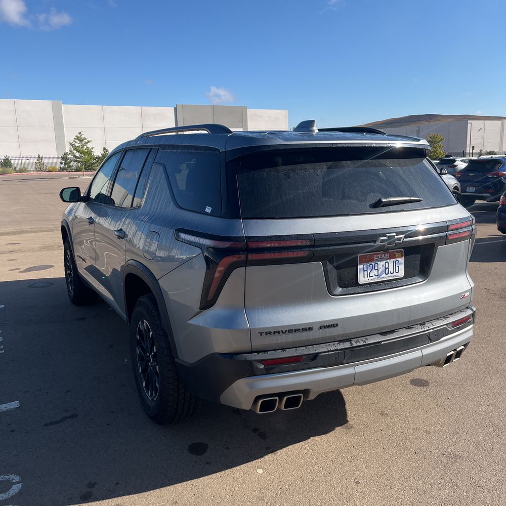 2025 Chevrolet Traverse Z71