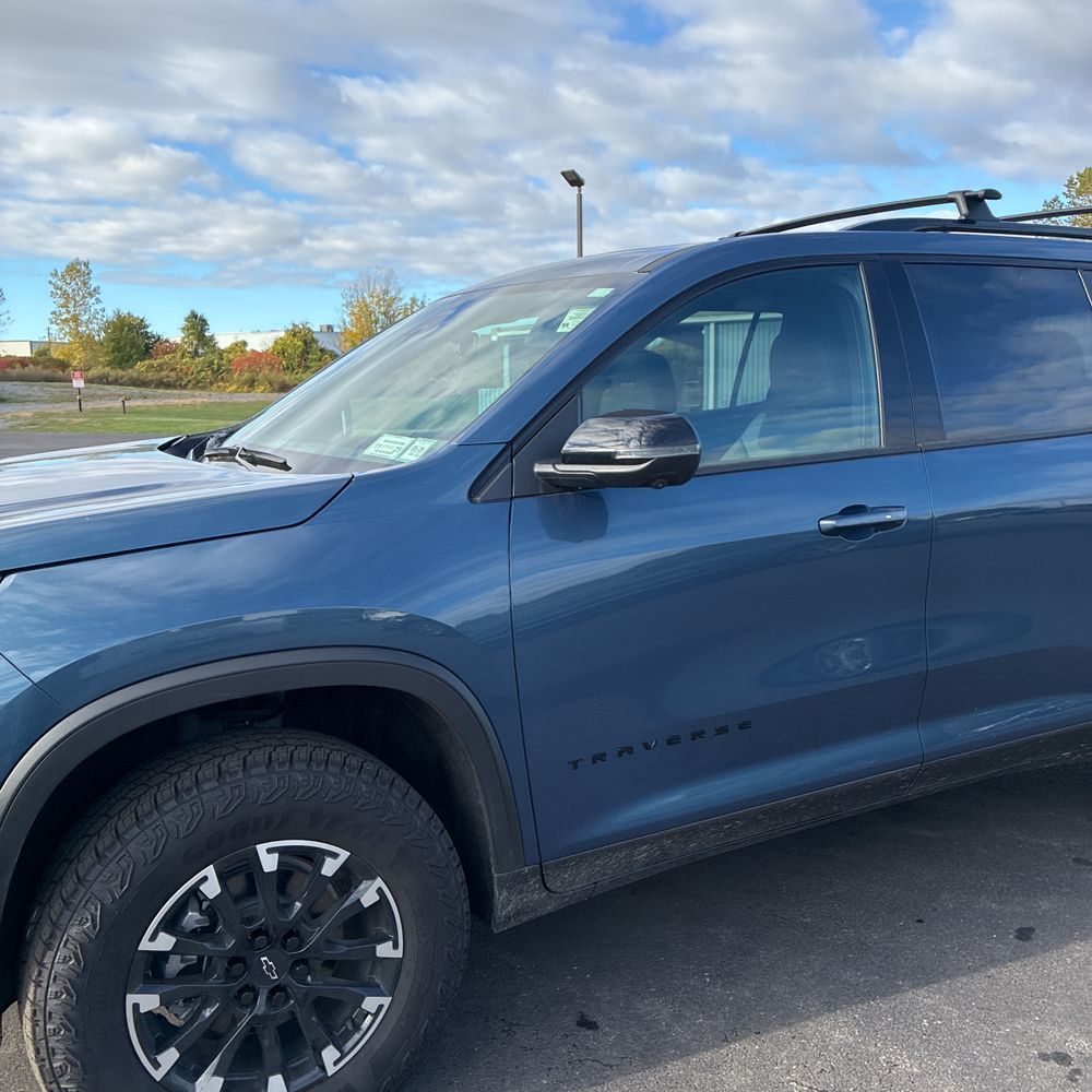 2025 Chevrolet Traverse Z71