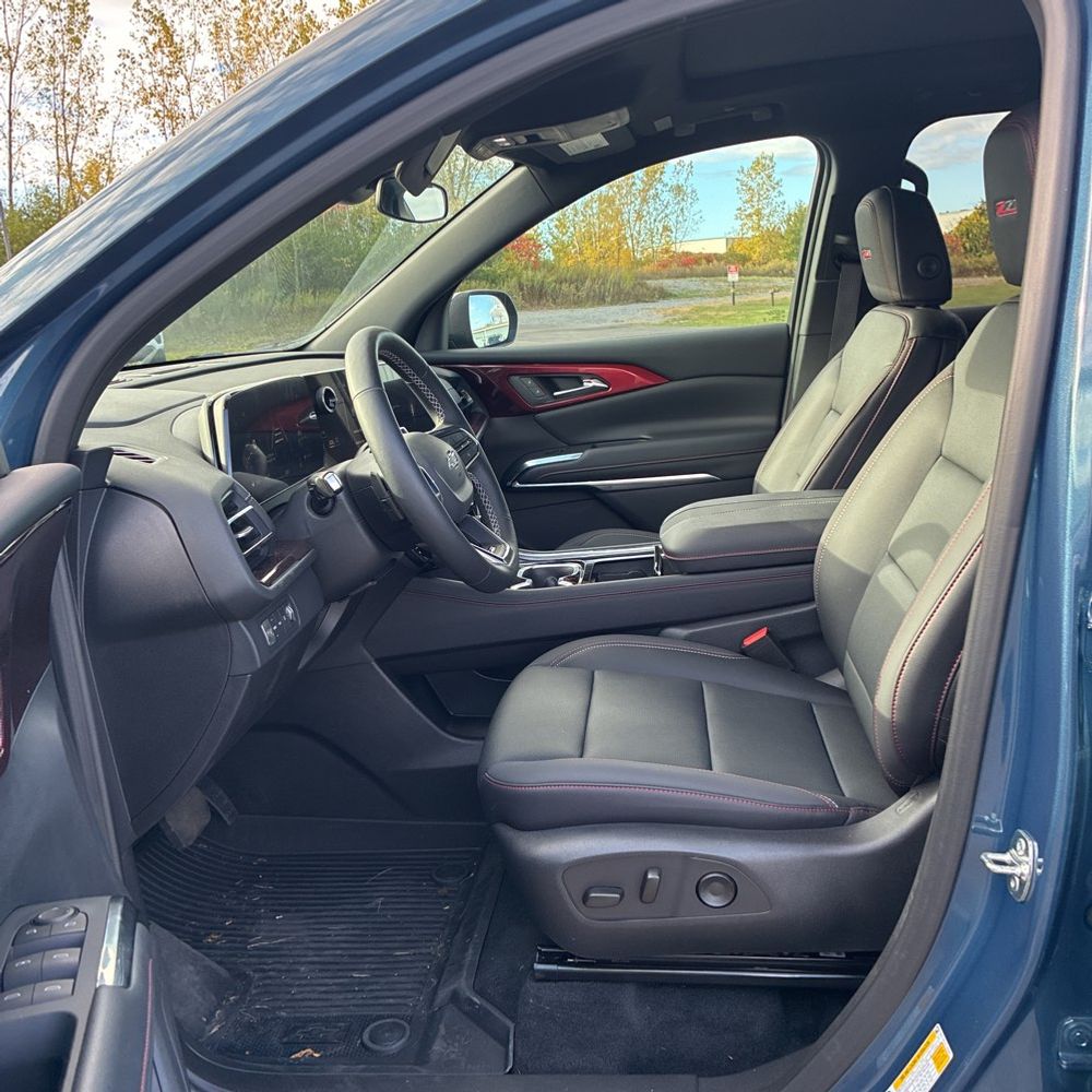2025 Chevrolet Traverse Z71